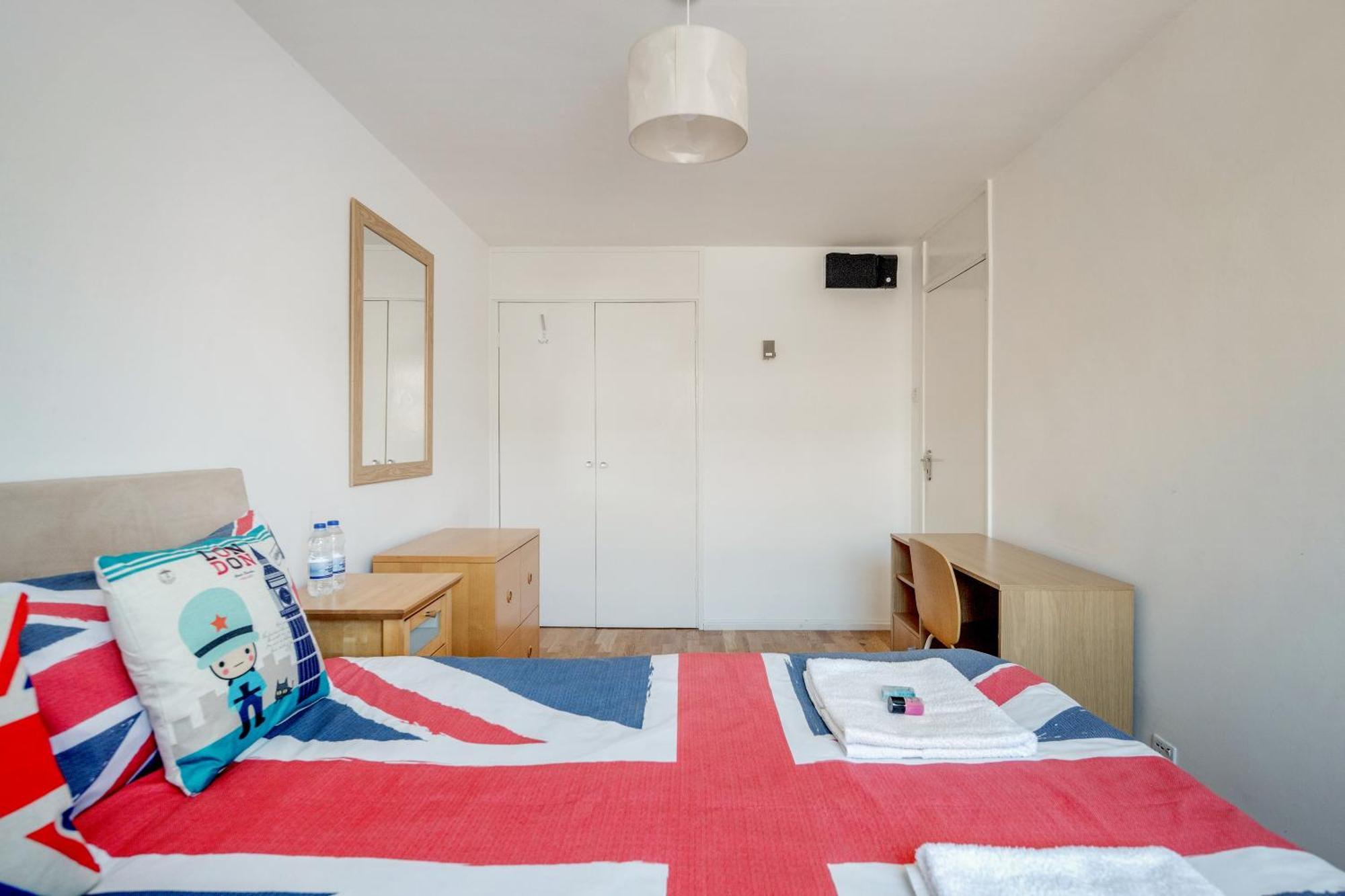 4-Bedroom Flat Near Bigben,Parliament & London Eye Exterior foto